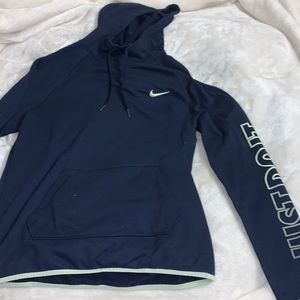 Thin Nike hoodie